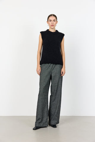 LR-NOREEN 5 Väst Svart