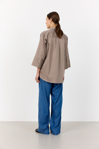 LR-ISLA SOLID 124 Skjorta Mörk sand