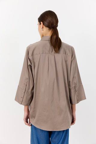 LR-ISLA SOLID 124 Skjorta Mörk sand