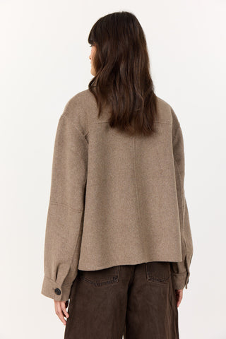 LR-OWA 25 Jacka Mörk sand