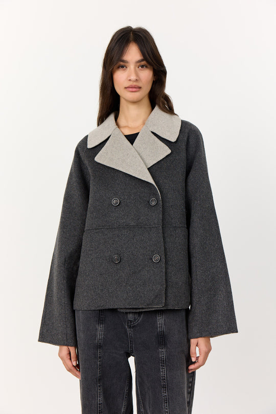 LR-MAIA 2 Jacka Mörkgrå