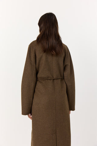 LR-OWA 33 Jacka Mörkbrun