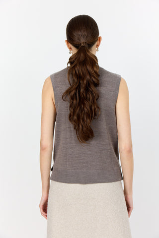 LR-ISMAILA 11 Väst Ljusbrun