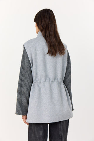 LR-OWA 30 Väst Ljusgrått