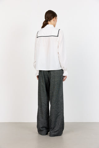 LR-OTTO 2 Blus Off white