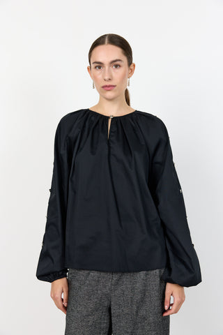 LR-ISLA SOLID 131 Blus Svart