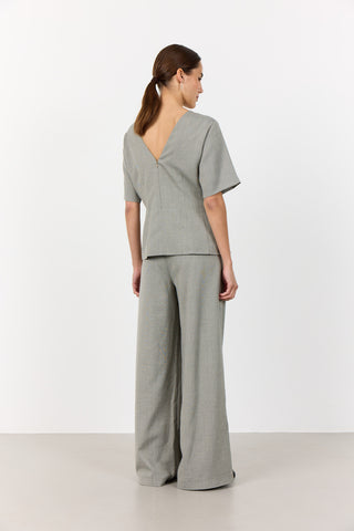 LR-NELLY 2 Topp Ljusgrått