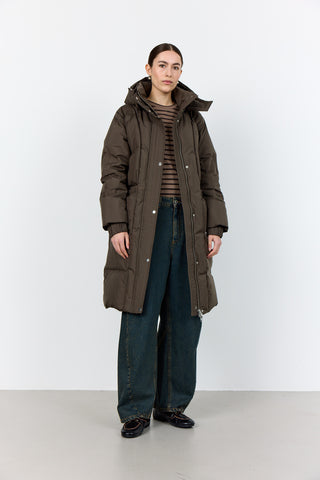 LR-MONA 6 Jacka Mörkbrun