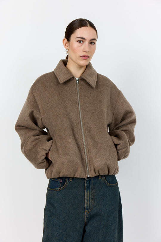 LR-OWA 37 Jacka Ljusbrun