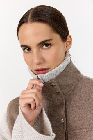 LR-OWA 30 Väst Mörk sand