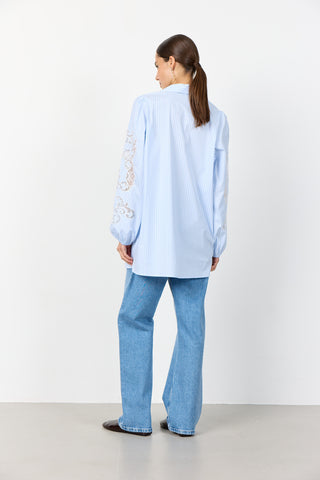 LR-PIPPIN 2 Klänning Ljusblå