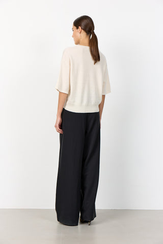 LR-ISMAILA 23 Topp Ljusgrått