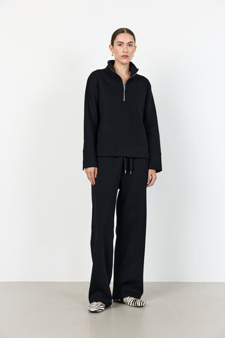 LR-NUKA 14 Sweatshirt Svart