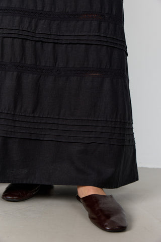 LR-NAJA 64 Kjol Svart