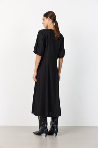 LR-NAJA 52 Klänning Svart