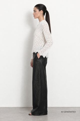 LR-ULLA 1 Blus Off white