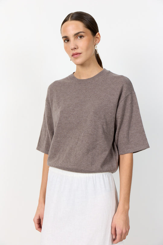 LR-ISMAILA 23 Topp Camel