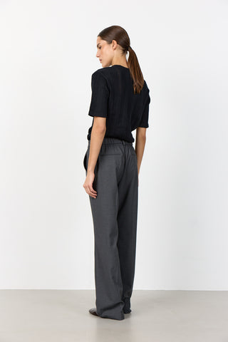 LR-PRIYA 1 T-shirt Svart