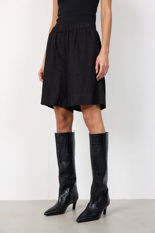 LR-NAJA 29 Shorts Svart