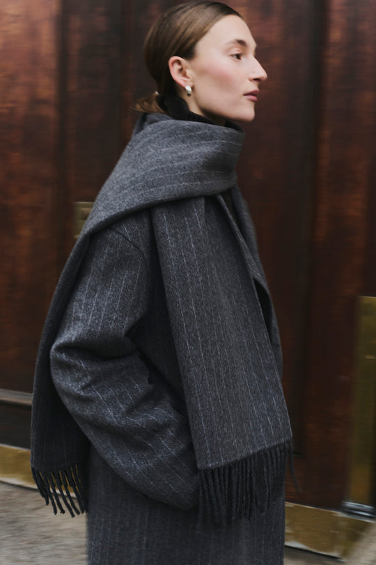 LR-OWA 46 Scarf Mörkgrå
